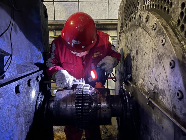 陜煤建設機電安裝公司曹家灘項目部：沖刺年末“收官戰(zhàn)”