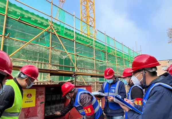 組“團(tuán)”踐行新思想，躬“青”展現(xiàn)新作為