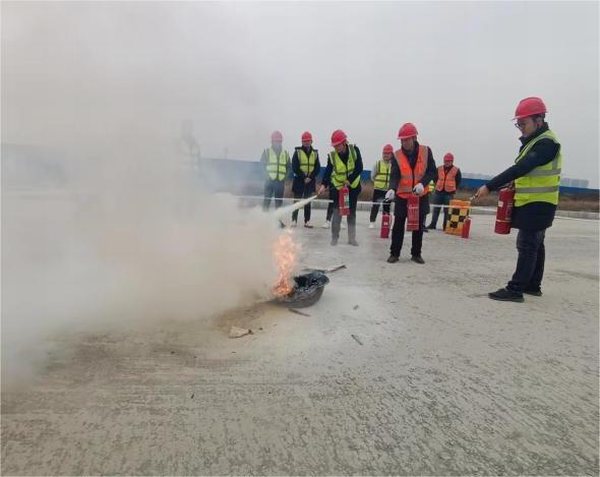 防患于未“燃”，陜煤建設(shè)路橋分公司基層項目開展冬季消防培訓(xùn)演練活動