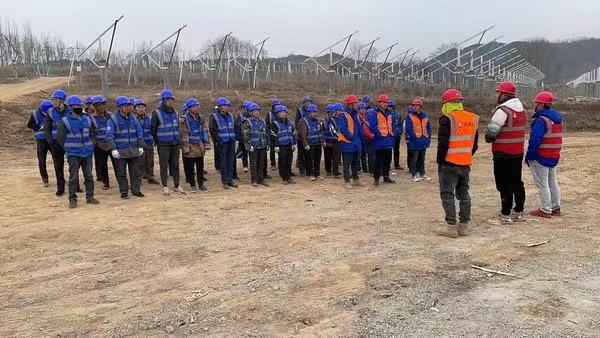 陜煤建設(shè)西北分公司:項(xiàng)目建設(shè)走上“高速路”