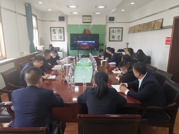 陜煤建設(shè)銅煤公司 強(qiáng)化“六個一”安全措施，助推復(fù)工復(fù)產(chǎn)