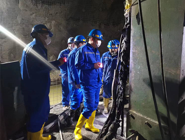 陜煤建設(shè)礦建三公司以嚴(yán)為標(biāo)準(zhǔn)織密安全管理網(wǎng)