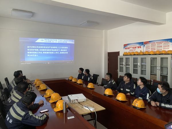 陜煤建設(shè)洗選煤運營公司神渭首端運營項目部：培訓標準化，做好新員工“指向燈”