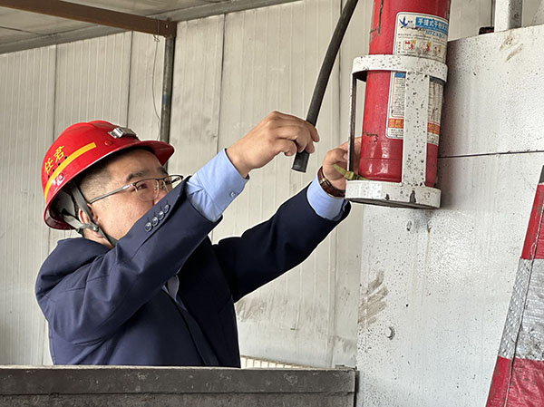 陜煤建設機電安裝公司：排查機電設備隱患保安全