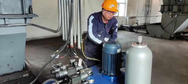 陜煤建設(shè)洗選煤運(yùn)營公司神渭蒲城運(yùn)營項(xiàng)目部：“最美勞動(dòng)者”汗水鑄就新畫卷