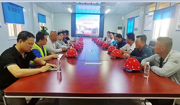 陜煤建設(shè)渭南分公司第三項目部對標學(xué)習(xí)促發(fā)展，經(jīng)驗共享譜新篇