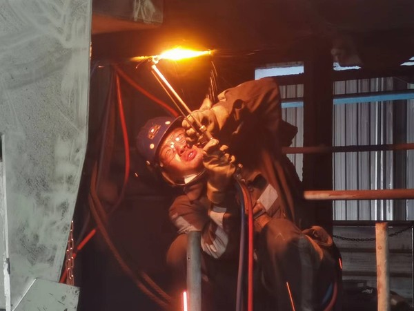 陜煤建設(shè)洗選煤運(yùn)營公司紅柳林洗煤廠項(xiàng)目部： 高溫“烤”驗(yàn)“暑”你最美