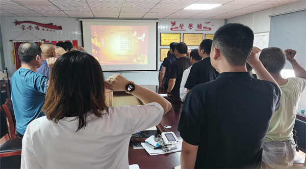 陜煤建設(shè)漢中分公司第五項(xiàng)目部：“軟硬”兼施防火災(zāi)，夏季安全記心間