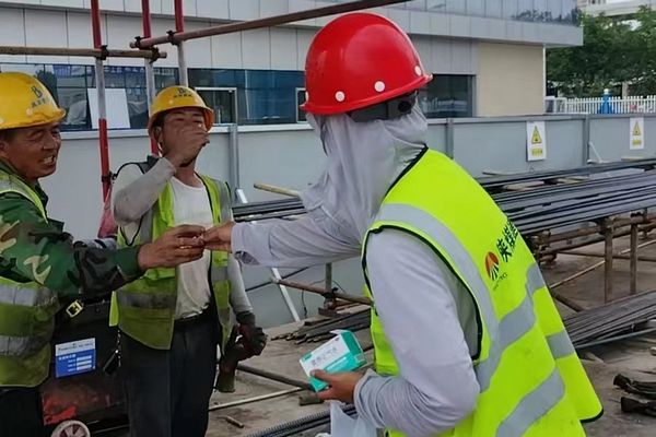 陜煤建設(shè)天工公司土建七部：戰(zhàn)高溫不服“暑”，保進(jìn)度獻(xiàn)“涼”策