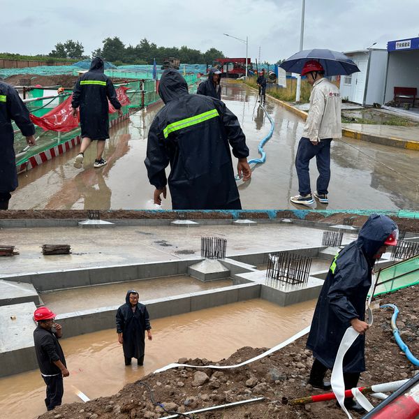 陜煤建設(shè)天工公司聞“汛”而動，筑牢工程建設(shè)“安全堤壩”