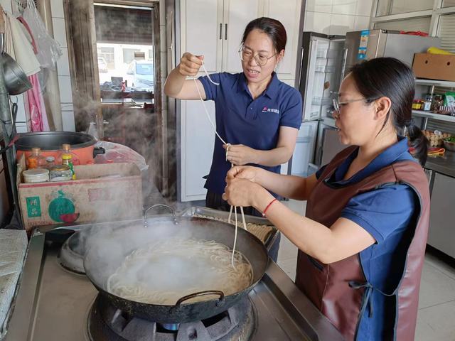 陜煤建設(shè)韓城分公司土建五項目部：服務(wù)“你我他”項目就是“家”