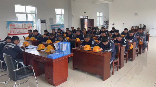 陜煤建設(shè)洗選煤運(yùn)營(yíng)公司神渭蒲城運(yùn)營(yíng)項(xiàng)目部：堅(jiān)持“黨建+安全”，筑牢安全生產(chǎn)堡壘