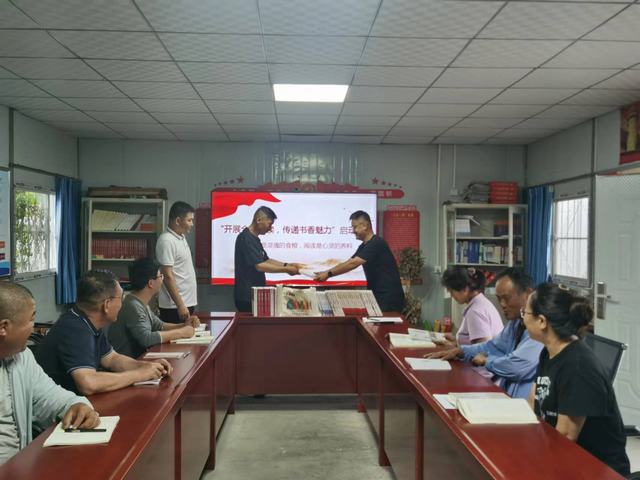 陜煤建設(shè)韓城分公司土建十二項目部：“四色閱讀”點亮讀書燈，讓生活溢滿書香