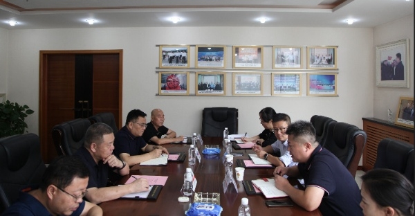 西咸新區(qū)灃東新城管委會(huì)到陜煤建設(shè)開(kāi)展項(xiàng)目合作對(duì)接交流