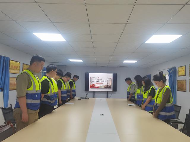 陜煤建設(shè)韓城分公司土建二項目部舉行“銘記歷史，勿忘國恥紀(jì)念九一八事變”專題學(xué)習(xí)會