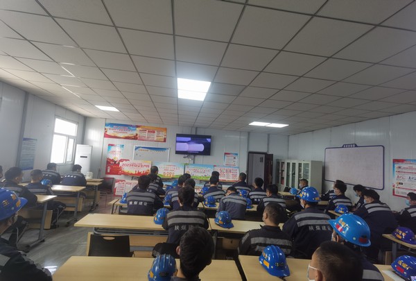 陜煤建設(shè)洗選煤運(yùn)營(yíng)公司紅柳林洗煤廠(chǎng)項(xiàng)目部： 節(jié)前加碼   借力發(fā)力