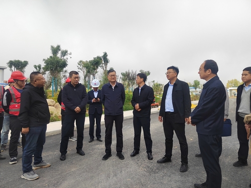榆林市委副書記、市委黨校校長李雄斌一行蒞臨榆林市委黨校新校區(qū)建設(shè)項目檢查指導(dǎo)工作
