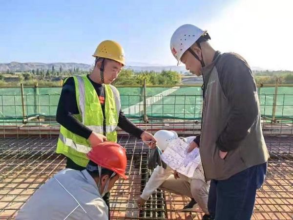 陜煤建設新疆第一項目部：凝心聚力趕工期，追趕超越“拼”成效