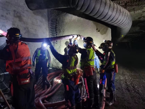 陜煤建設(shè)機(jī)電安裝公司:安全管理橫向到邊縱向到底