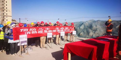 陜煤建設(shè)西北分公司張掖潤(rùn)泉瑞苑項(xiàng)目部開展“以‘演’筑防，疏散有‘方’”消防演練活動(dòng)