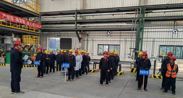 陜煤建設(shè)天工公司蒲城清潔能源項(xiàng)目部：開(kāi)展觸電應(yīng)急演練，提高自救互救技能