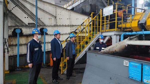 陜煤建設(shè)洗選煤運(yùn)營公司:打贏攻堅(jiān)戰(zhàn)，跑出“加速度”，決戰(zhàn)決勝年度目標(biāo)