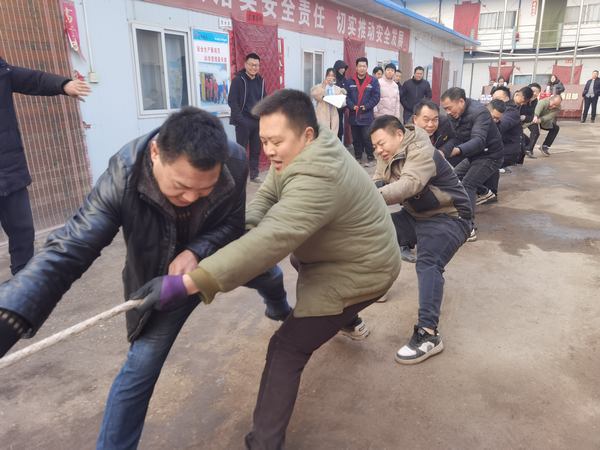 陜煤建設礦建二公司在建項目舉行“慶元旦”跨年活動