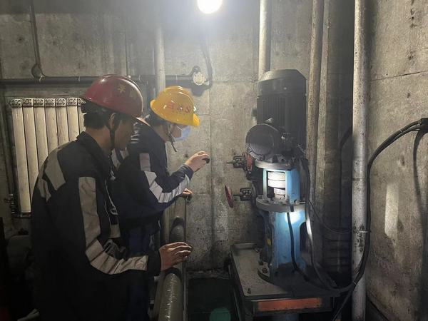 陜煤建設洗選煤分公司紅柳林洗煤廠項目部：修舊利廢促發(fā)展  降本增效我爭先