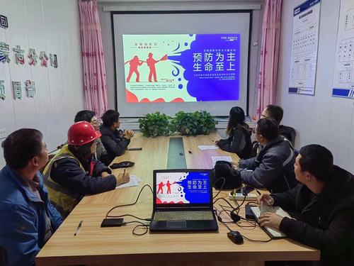 陜煤建設(shè)內(nèi)蒙古分公司筑牢安全防線，團(tuán)員和青年在行動