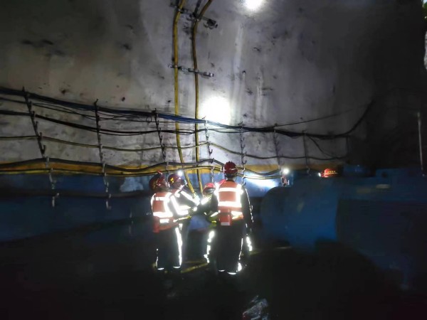 陜煤建設(shè)機(jī)電安裝公司神府項(xiàng)目部：過年不停歇，打響2024年工程“開門紅”