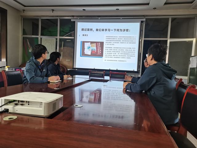 陜煤建設(shè)韓城分公司土建五項(xiàng)目部：“三線并進(jìn)”讓安全教育永遠(yuǎn)在路上！