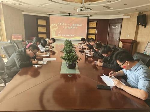 陜煤建設(shè)內(nèi)蒙古分公司組織開展“青春五四，翰墨飄香”主題繪畫活動