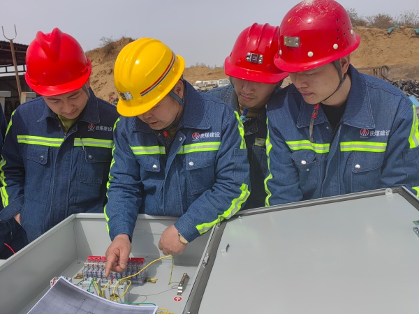 陜煤建設(shè)機(jī)電安裝公司：穩(wěn)崗補(bǔ)貼助企穩(wěn)航，技能補(bǔ)貼激勵(lì)前行