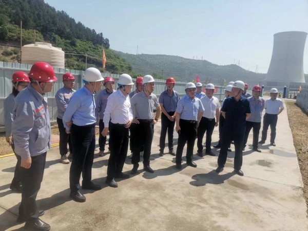 陜煤集團副總經(jīng)理宋召軍一行蒞臨黃陵礦業(yè)店頭電廠項目檢查指導(dǎo)工作