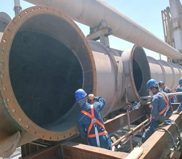 奔騰急，萬馬戰(zhàn)猶酣