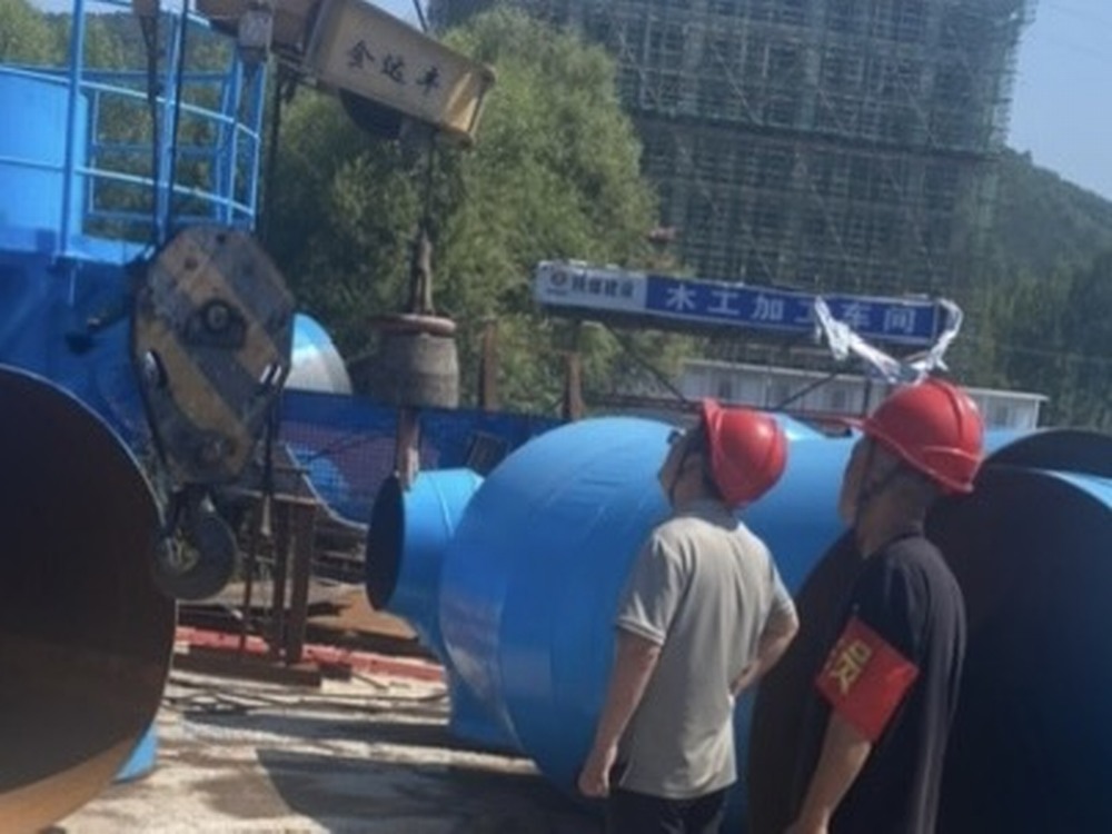 陜煤建設(shè)機電安裝公司：打響“百安”攻堅戰(zhàn)，讓“中國紅”洋溢現(xiàn)場