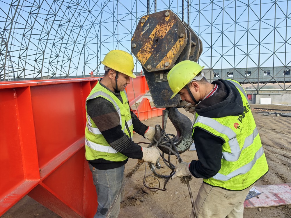 陜煤建設(shè)天工公司新疆第一項(xiàng)目部：酣戰(zhàn)十月黃金期，沖刺節(jié)點(diǎn)保進(jìn)度