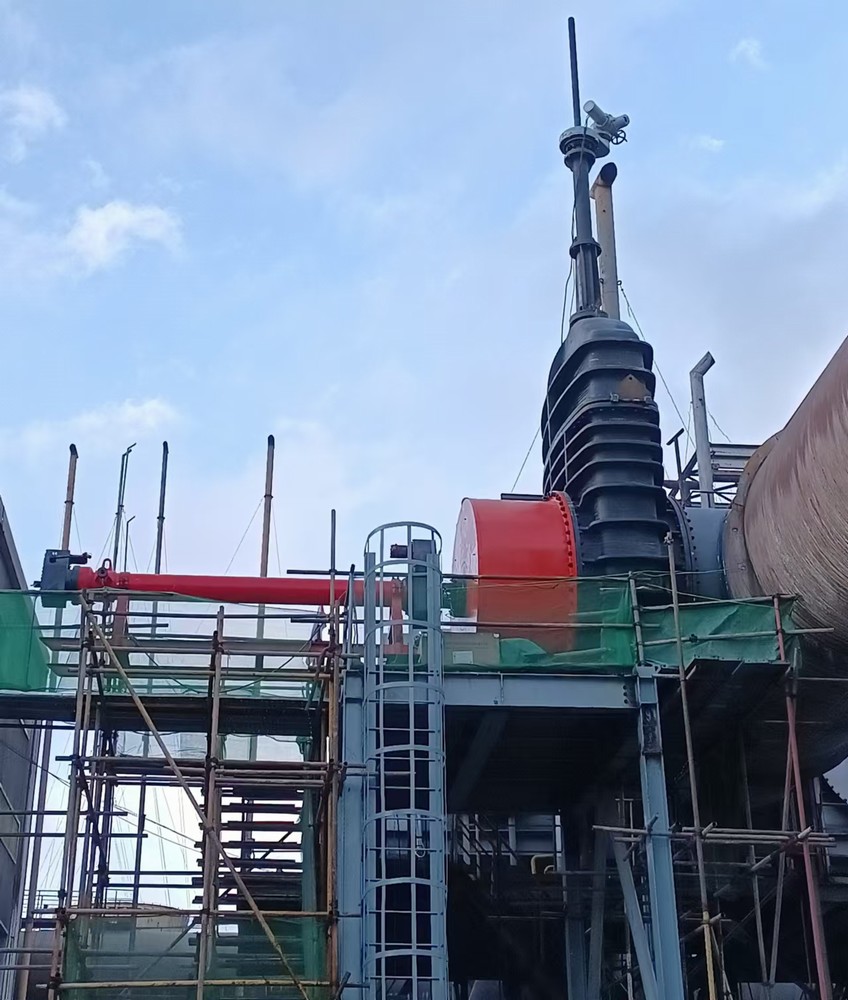 全力以赴！八小時圓滿完成煤氣管道DN2400帶壓開孔作業(yè)