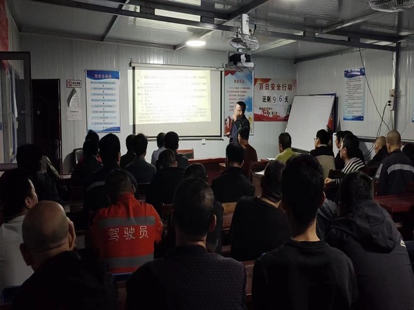 陜煤建設(shè)煤礦運(yùn)營(yíng)服務(wù)分公司：防凍防寒保安全，筑牢冬季生產(chǎn)防線