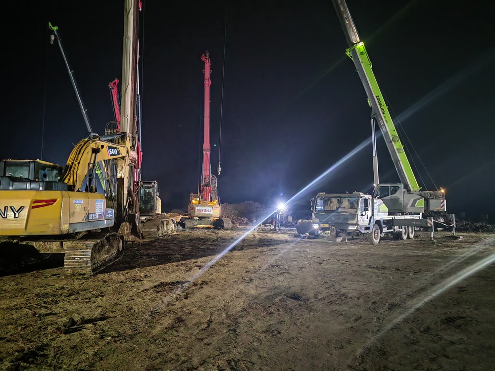 陜煤建設(shè)韓城分公司土建四項目部：夜幕下的奮斗，鑄就精品工程輝煌篇章