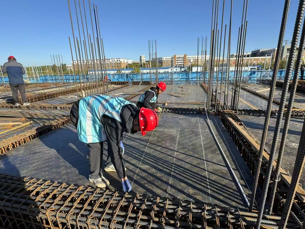 寒冬堅守，工地上的最美身影