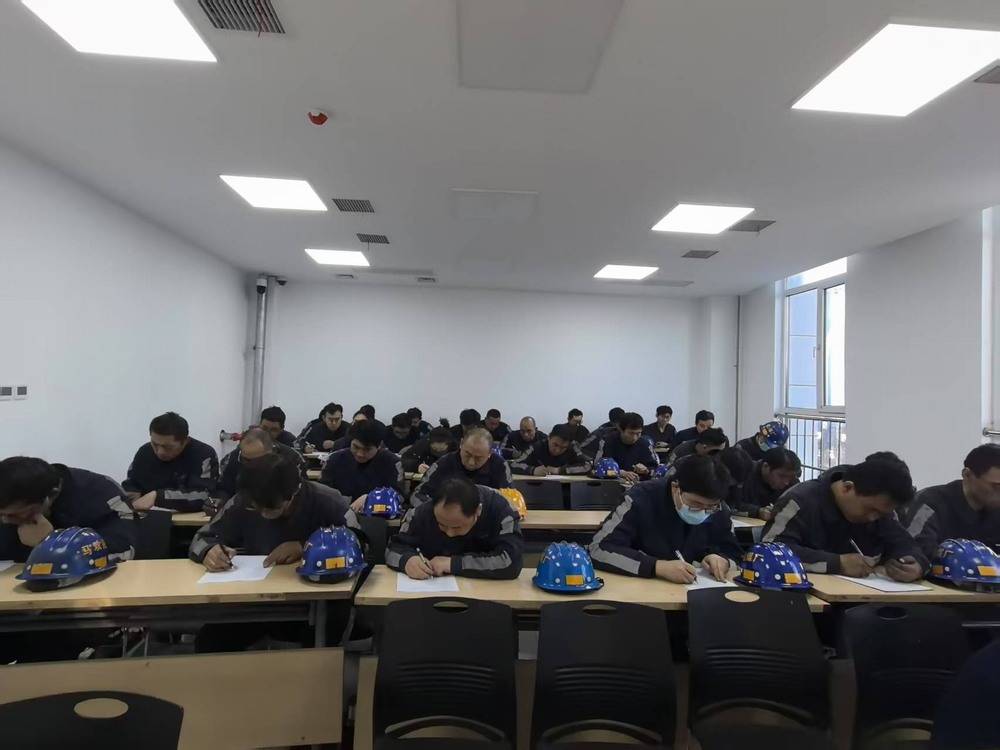 陜煤建設(shè)洗選煤運營公司紅柳林洗煤廠項目部：撬動人才引領(lǐng)“新引擎，賦能現(xiàn)場管理“譜新篇”