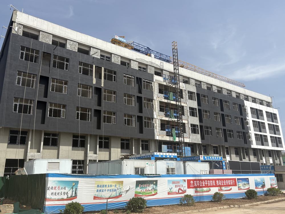 陜煤建設(shè)渭南分公司第三項目部奏響春日建設(shè)“奮進(jìn)曲”