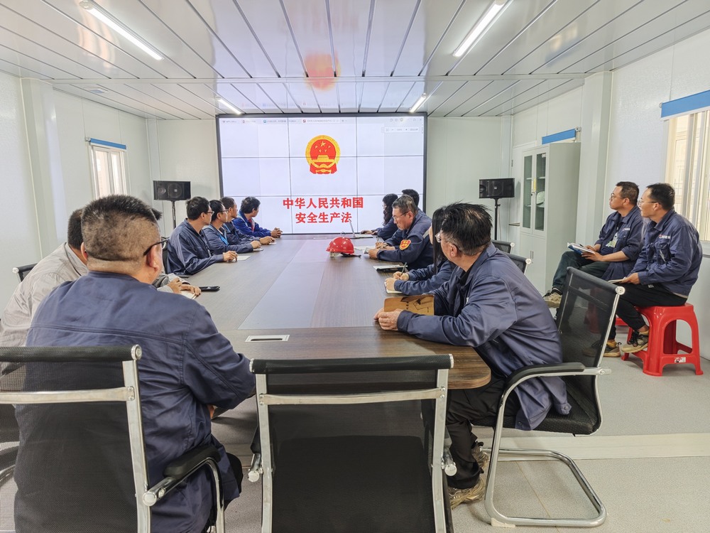 陜煤建設(shè)韓城分公司土建四項(xiàng)目部：常念安全“緊箍咒”，奮楫揚(yáng)帆逐“安”行