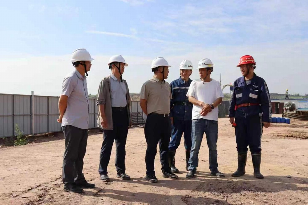 平莊煤業(yè)黨委書記、董事長杜善周深入天工公司礦建項目檢查指導(dǎo)