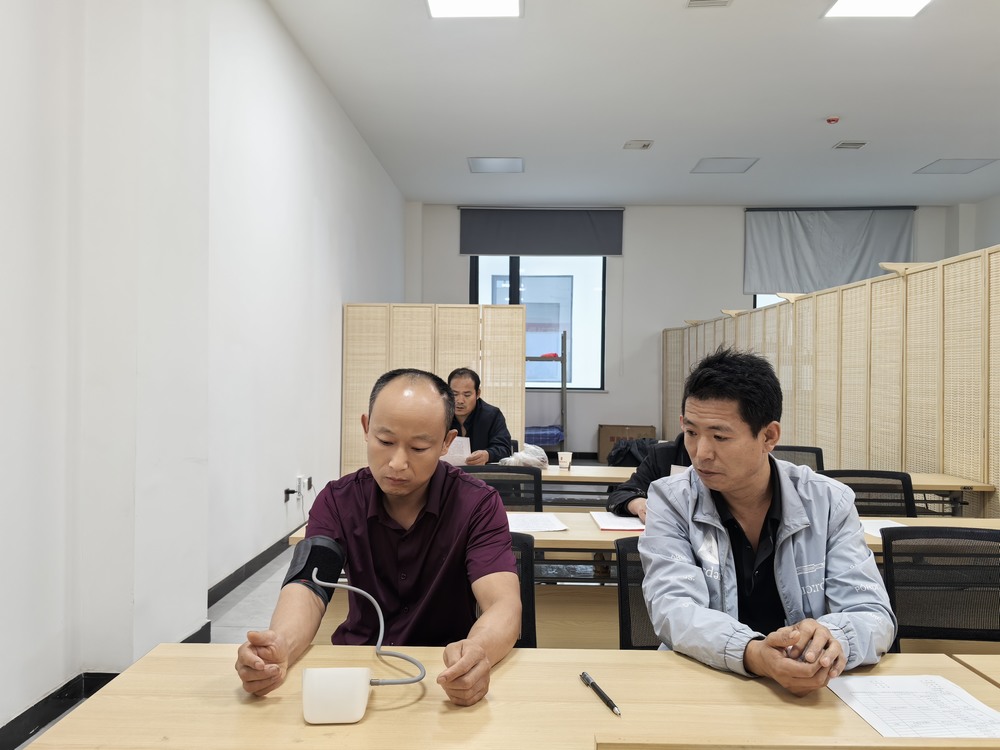 陜煤建設(shè)礦建二公司：班前會(huì)“添新招”，筑牢安全“防護(hù)網(wǎng)”