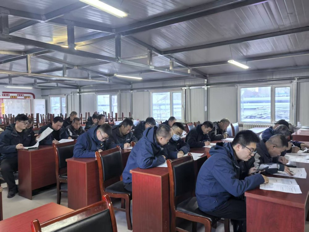 嚴督實查鑄堡壘 比學(xué)趕超譜新篇