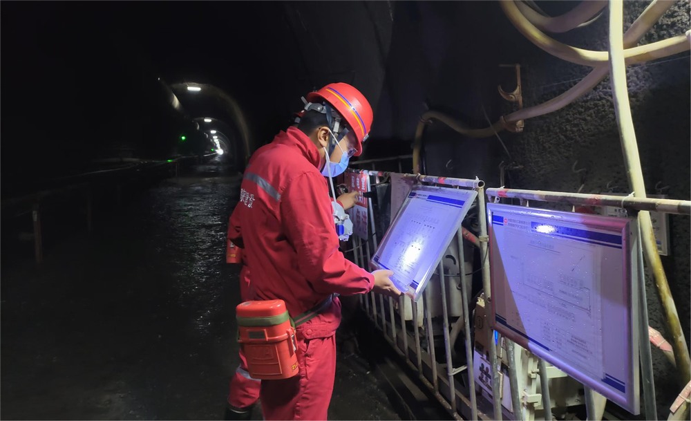 陜煤建設(shè)礦建二公司：筑牢安全“防護(hù)墻”守牢安全“生命線”