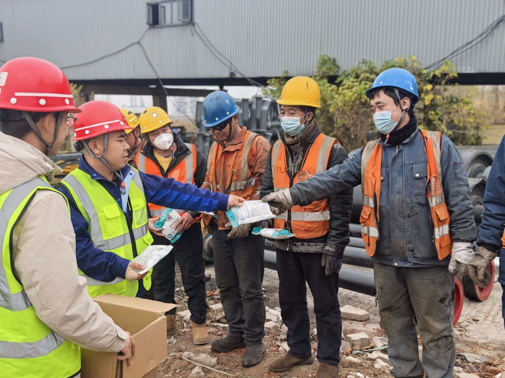 陜煤建設(shè)路橋分公司荊州項目收官沖刺守底線，暖心護(hù)航保平安